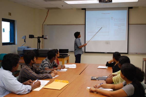 Students at Murthy research Lab